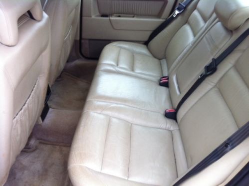 1996 Volvo 850 Turbo Sedan 4-Door 2.3L, image 9