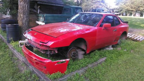 1984 porsche 944 with title