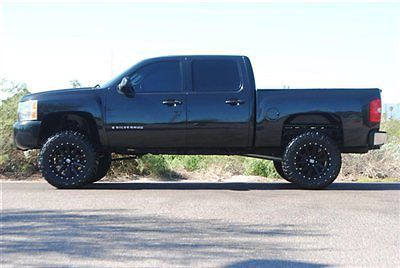 Lifted 2009 chevy silverado 1500 crew cab 4x4...lifted chevy silverado 1500 4x4