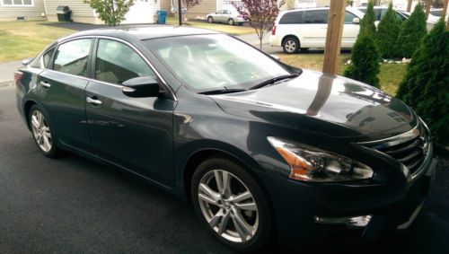 2013 nissan altima sl sedan 4-door 3.5l fully loaded!!!! ext. warranty!!!!!