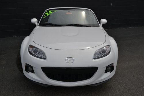 2DR CONV GR New 2.0L Leather seats Convertible roof - Manual Power mirrors, US $30,640.00, image 4