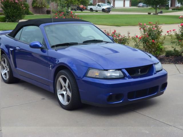 2003 - ford mustang