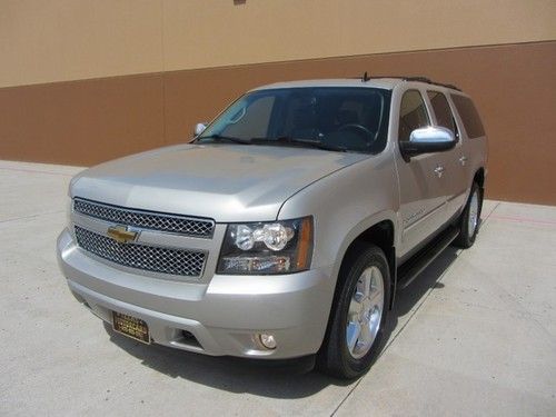 2009 chevrolet suburban~ltz~4wd~nav~roof~tv/dvd~rcam~htd/cld lea~1 owner