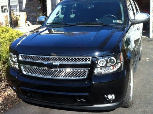 2009 black chevrolet tahoe lt sport utility 4wd 5.3l v8 flex fuel