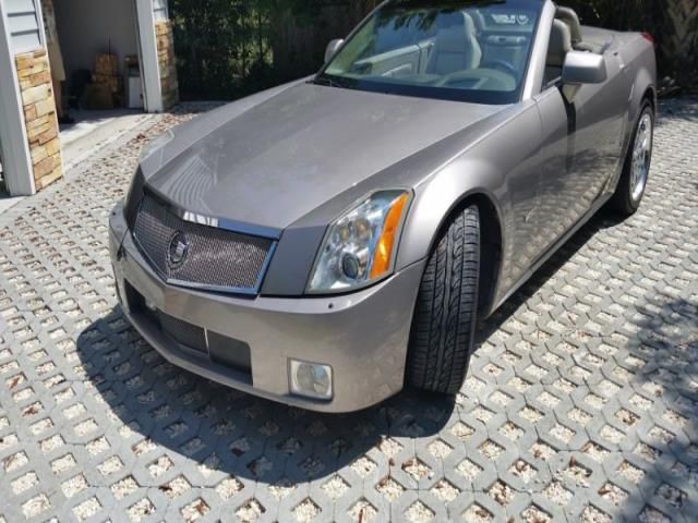 Cadillac: xlr v