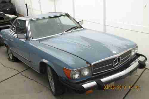 1980 MERCEDES BENZ 450 SL HAS BOTH CONVERTIBLE AND HARD TOP., image 2