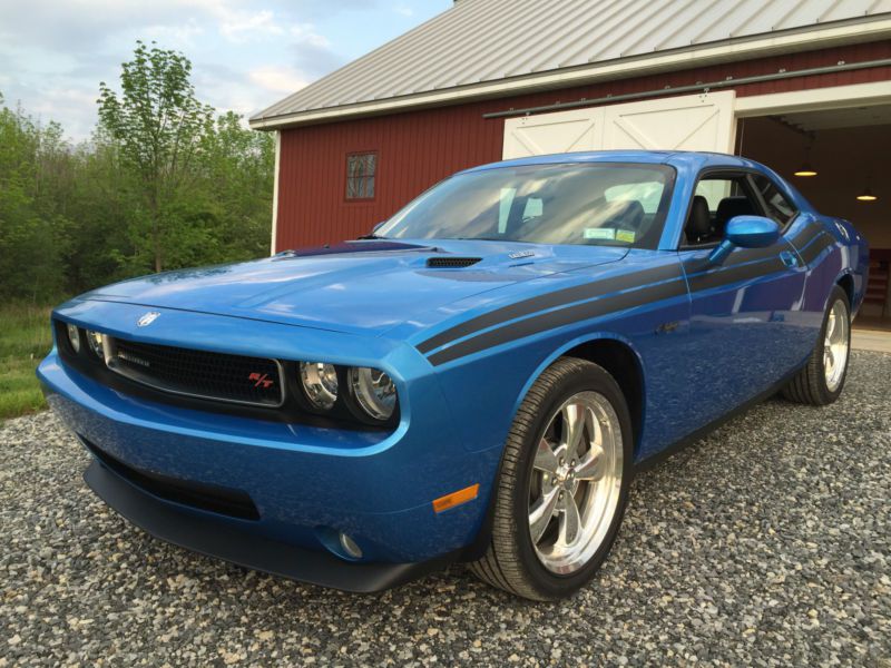 2009 dodge challenger classic package