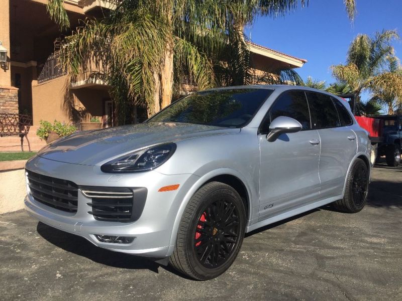 2016 porsche cayenne