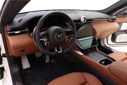 2024 maserati gran turismo modena
