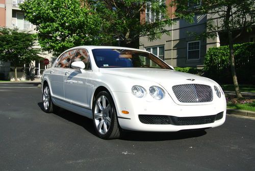 Back up camera, iphone connect, 2007 bentley flying spur glacier white on tan