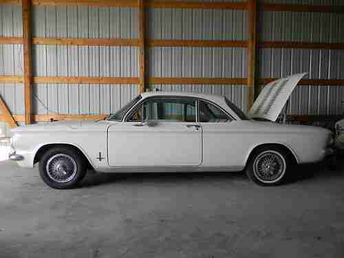 1962 Chevrolet Corvair Monza Coupe, image 2