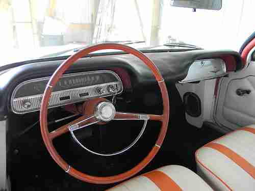 1962 Chevrolet Corvair Monza Coupe, image 9