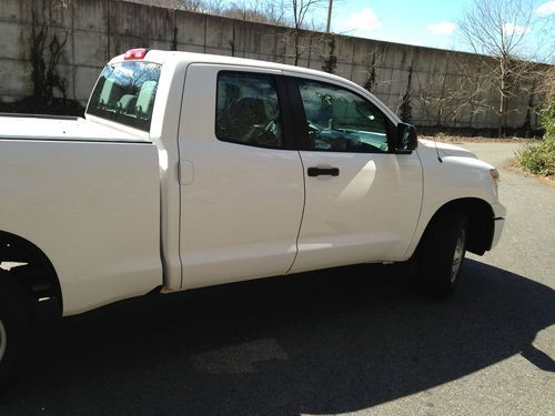 2010 toyota tundra base crew cab pickup 4-door 4.6l