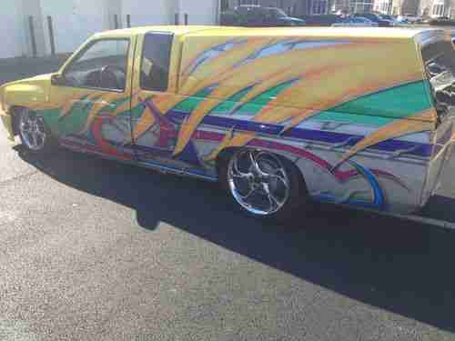 1991 Nissan Bagged Custom Show Truck, image 2