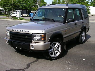 **very clean traded 2003 land rover discovery se ii**