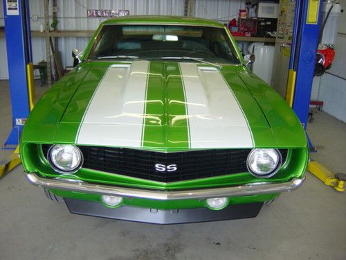 1969 synergy green camaro