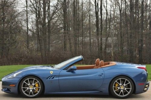 2010 ferrari califorina, low miles 1 owner perfect