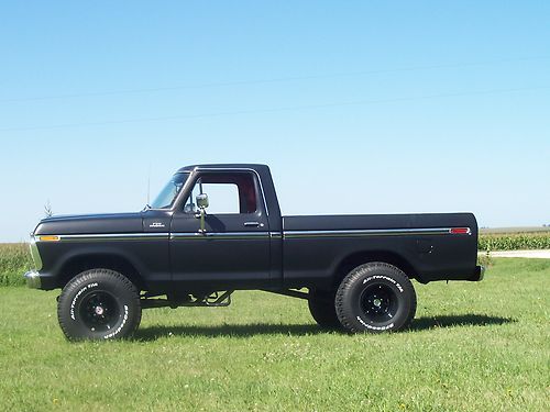 79 ford f-150 4x4 short bed , numbers matching, 351,4 speed, a/c,p.s.,p.b., rare