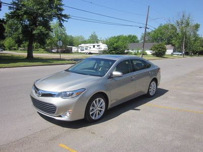 Toyota avalon xle touring nav roof dual power heated seats memory like new 2013!