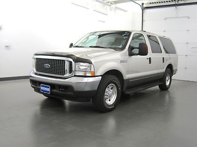 2004 excursion xlt 6.0l **new condition** **9,000 miles!!**