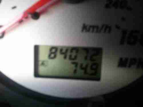 2001 NISSAN MAXIMA LOW MILEAGE, image 2