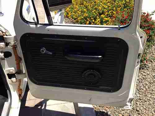 NO RESERVE 1970 Ford F100 Step Side Pickup Truck - Fresh interior - Patina style, image 14