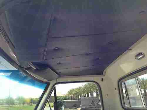 NO RESERVE 1970 Ford F100 Step Side Pickup Truck - Fresh interior - Patina style, image 17