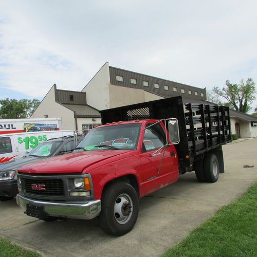 2000 gmc g-3500 1 ton stake bed truck