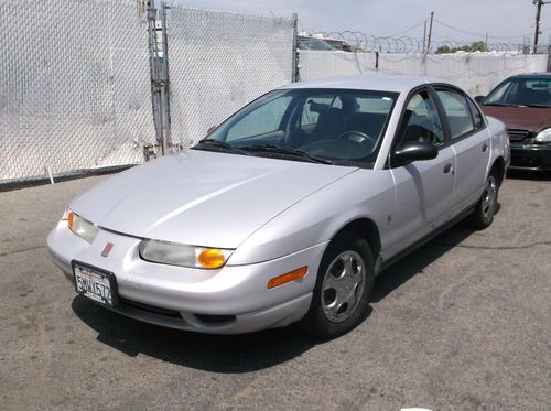 2001 saturn sl1, no reserve