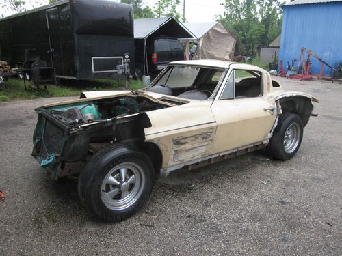 1963 corvette stingray split window