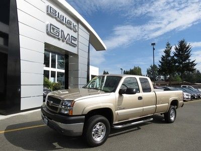 2004 chevrolet silverado 2500hd duramax diesel with only 27,000 miles ! mint !