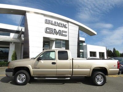 2004 CHEVROLET SILVERADO 2500HD DURAMAX DIESEL WITH ONLY 27,000 MILES ! MINT !, image 2