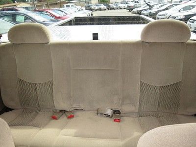 2004 CHEVROLET SILVERADO 2500HD DURAMAX DIESEL WITH ONLY 27,000 MILES ! MINT !, image 16