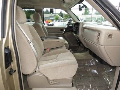 2004 CHEVROLET SILVERADO 2500HD DURAMAX DIESEL WITH ONLY 27,000 MILES ! MINT !, image 24