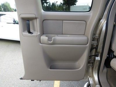 2004 CHEVROLET SILVERADO 2500HD DURAMAX DIESEL WITH ONLY 27,000 MILES ! MINT !, image 25