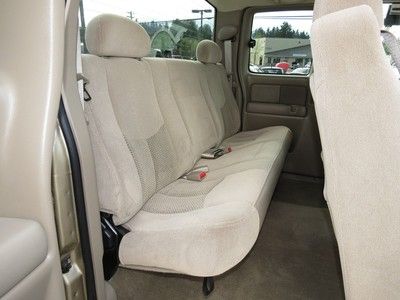 2004 CHEVROLET SILVERADO 2500HD DURAMAX DIESEL WITH ONLY 27,000 MILES ! MINT !, image 27