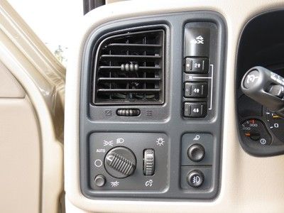 2004 CHEVROLET SILVERADO 2500HD DURAMAX DIESEL WITH ONLY 27,000 MILES ! MINT !, image 29