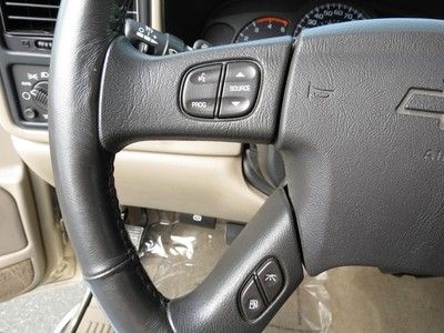 2004 CHEVROLET SILVERADO 2500HD DURAMAX DIESEL WITH ONLY 27,000 MILES ! MINT !, image 33