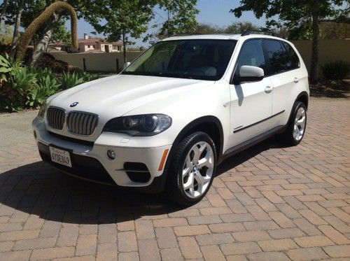 2011 bmw x5, awd,turbo diesel,x35d,warranty,pano,leather, like new, 42k miles