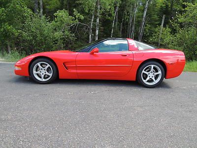 01 Chevy Corvette 1-OWNER 6-SPEED MANUAL TRANSPARENT TARGA ROOF BLACK LEATHER, image 2