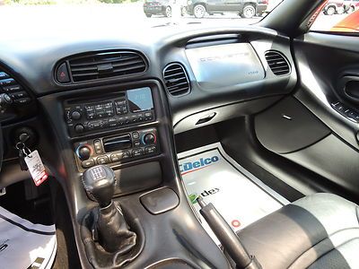 01 Chevy Corvette 1-OWNER 6-SPEED MANUAL TRANSPARENT TARGA ROOF BLACK LEATHER, image 15