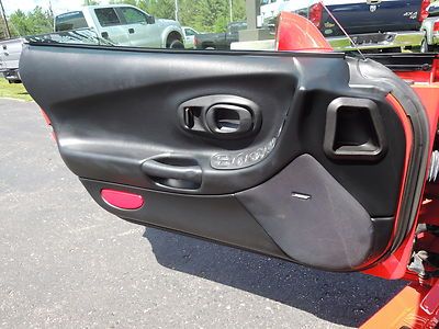 01 Chevy Corvette 1-OWNER 6-SPEED MANUAL TRANSPARENT TARGA ROOF BLACK LEATHER, image 47