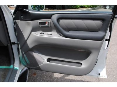 4DR 4X4 V8 A SUV 4.7L CD Traction Control Stability Control Tow Hooks ABS A/C, image 29