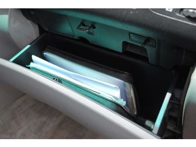 4DR 4X4 V8 A SUV 4.7L CD Traction Control Stability Control Tow Hooks ABS A/C, image 43