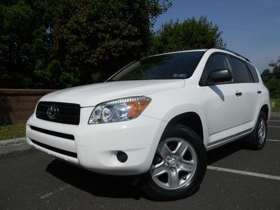 2006 toyota rav4 awd automatic one owner! low mileage! super white! no issue!!