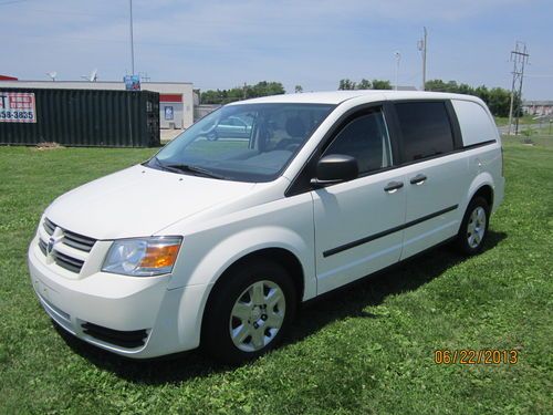 2009 dodge grand caravan cargo 1 owner excellent condtion