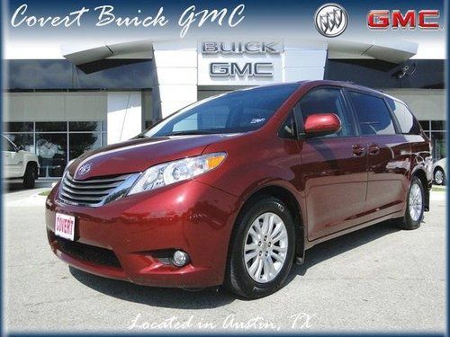 11 xle minivan 7 pass leather one owner