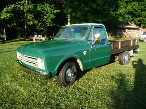 1967 chevy c10 custom