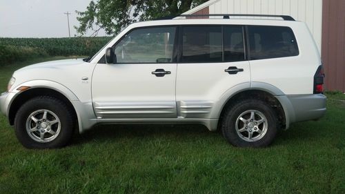 2001 mitsubishi montero xls sport utility 4-door 3.5l 4 wheel drive daily driver