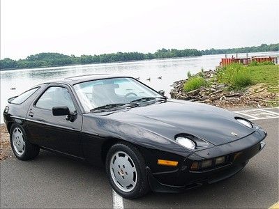 1985 porsche 928 928s 5spd 51k actual miles! 300hp 5.0l 32v lsd  black on black!